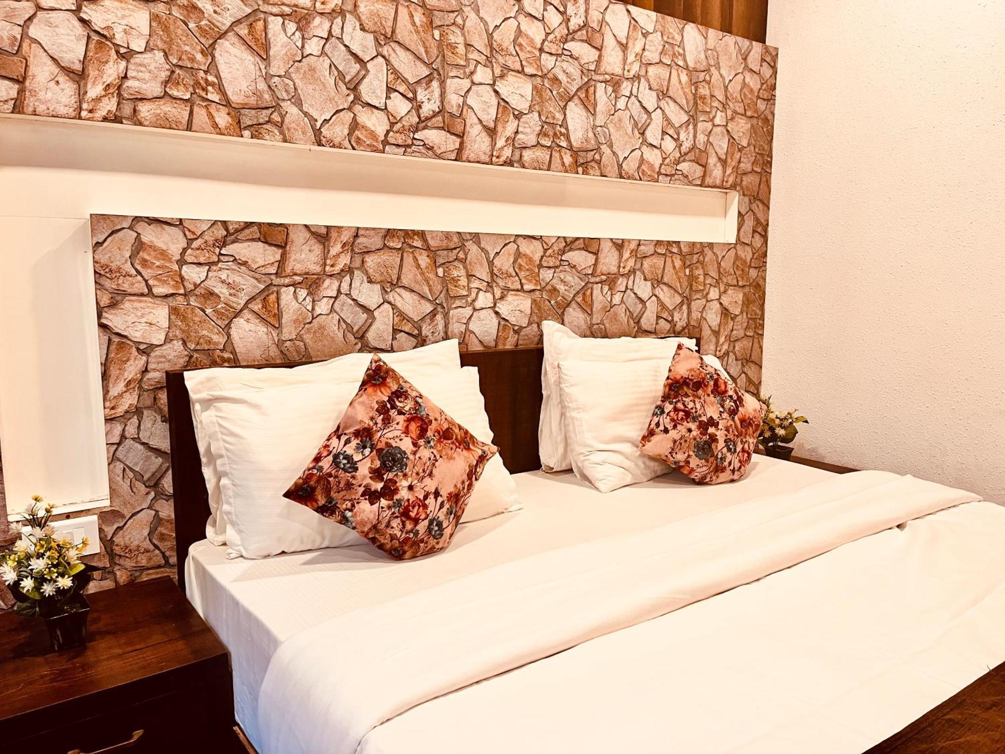 Munnar Tea Estate Cottage And Resort - Away From City Hustle Dış mekan fotoğraf